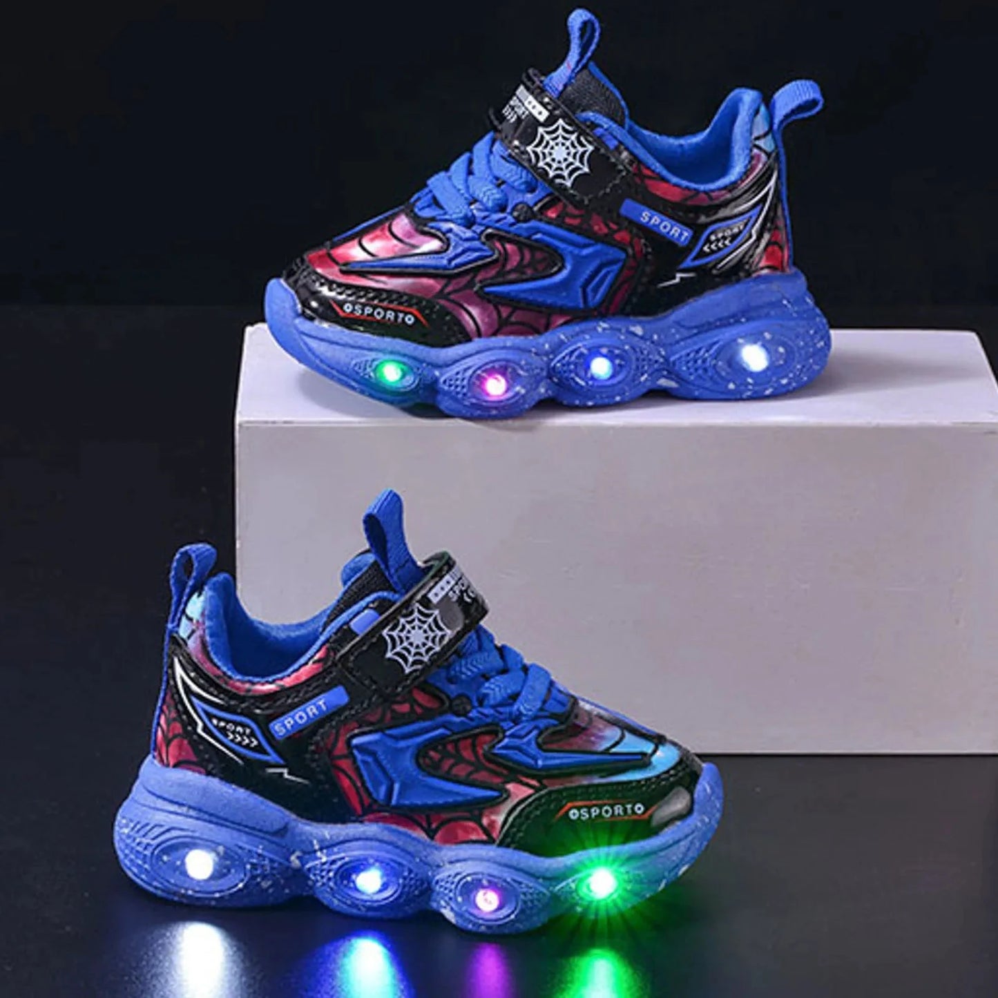 Children's Casual Shoes LED Lights Mesh Breathable Running Shoes Boys Girls Cartoon Spider Soft Sole Sport Shoes Sneaker SS69