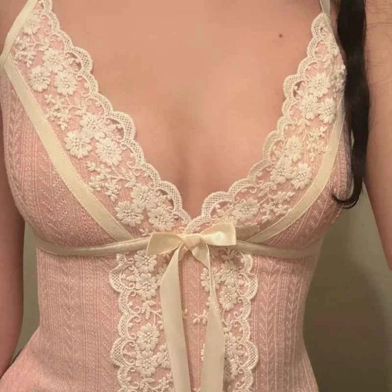 Xingqing Fairy Coquette Tank Top y2k Women Lace Floral V Neck Spaghetti Strap Sleeveless Vest with Bow 2000s Aesthetic Clothing