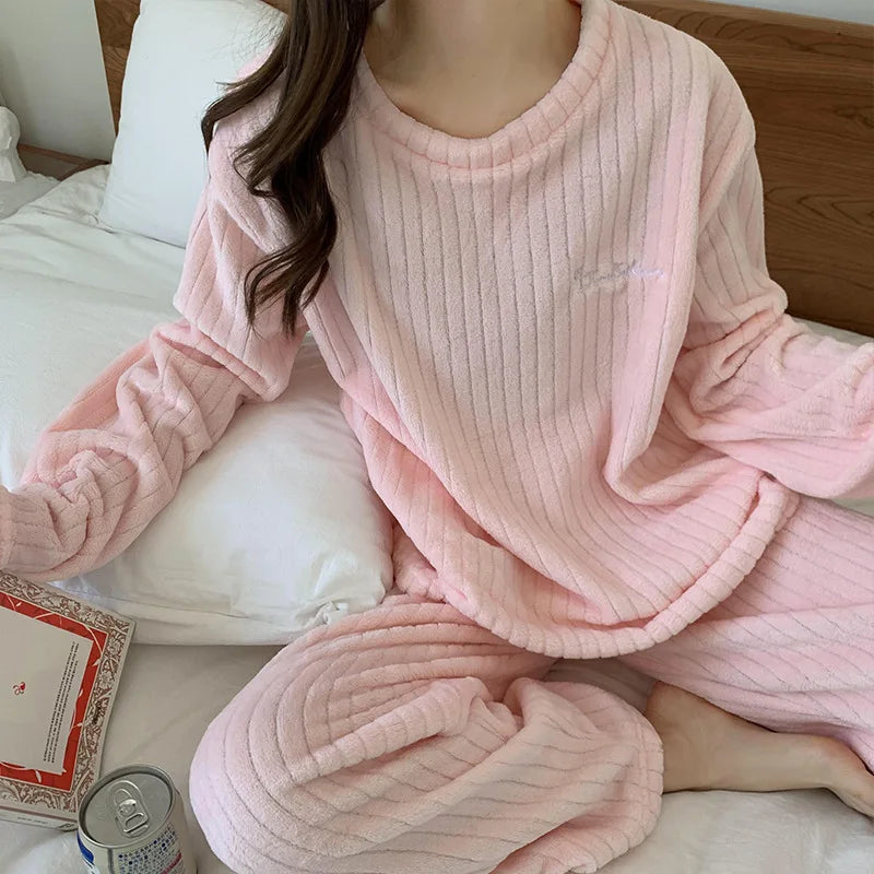 Women's Coral Fleece Pajama Set - Cozy Winter Loungewear