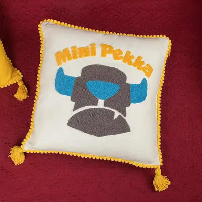 100% Original Royal War Genuine Pillow Mini Pickup Skull Spot Official Genuine Game Doll Doll Bed Decoration Collection - SS69