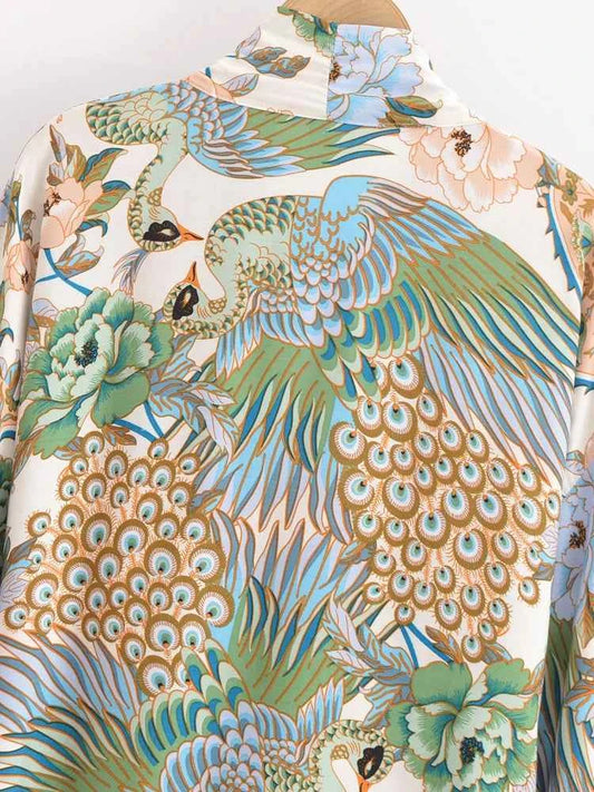 Boho Queens Peacock Short Robe Kimono Swimsuits Women Fashion Floral Batwing Sleeves Rayon Bohemian Bikini Cover Ups Beachwear