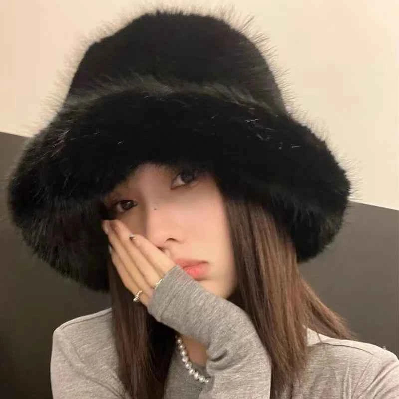 2025 Fluffy Faux Fur Bucket Hats Women Rabbit Fur Warm Thick Plush Winter Hat Lady Fashion Luxury Panama Furry Fisherman Cap Y2k
