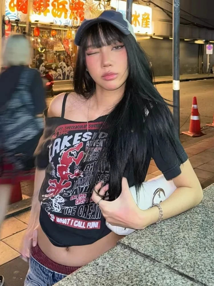 Off Shoulder Retro Y2k Tops Letter Print Short Sleeve T-Shirt Harajuku Slimming Women Top 2025 Summer New Women's Clothing SS69
