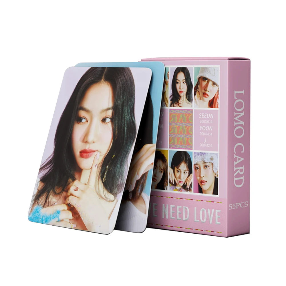 50 Cards / Set Stayc New Album Laser Card Lomo Card Girl Group Print Photo Card Beautiful Photo Fan Girl Gift Small Card Kpop SS69