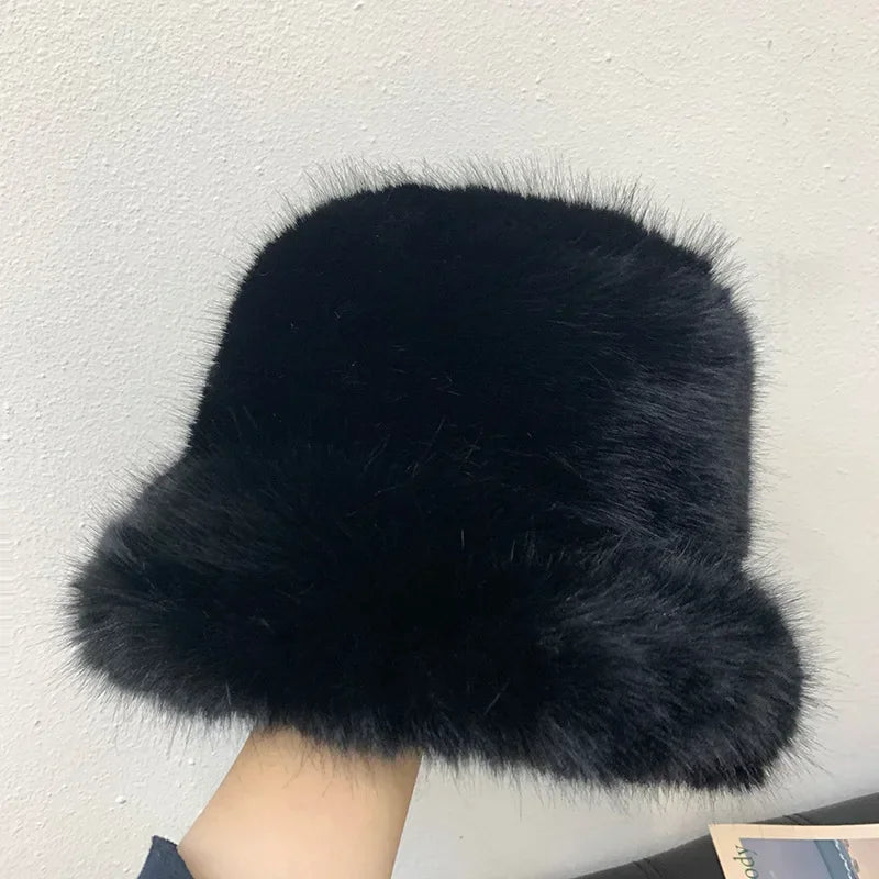 2025 Fluffy Faux Fur Bucket Hats Women Rabbit Fur Warm Thick Plush Winter Hat Lady Fashion Luxury Panama Furry Fisherman Cap Y2k