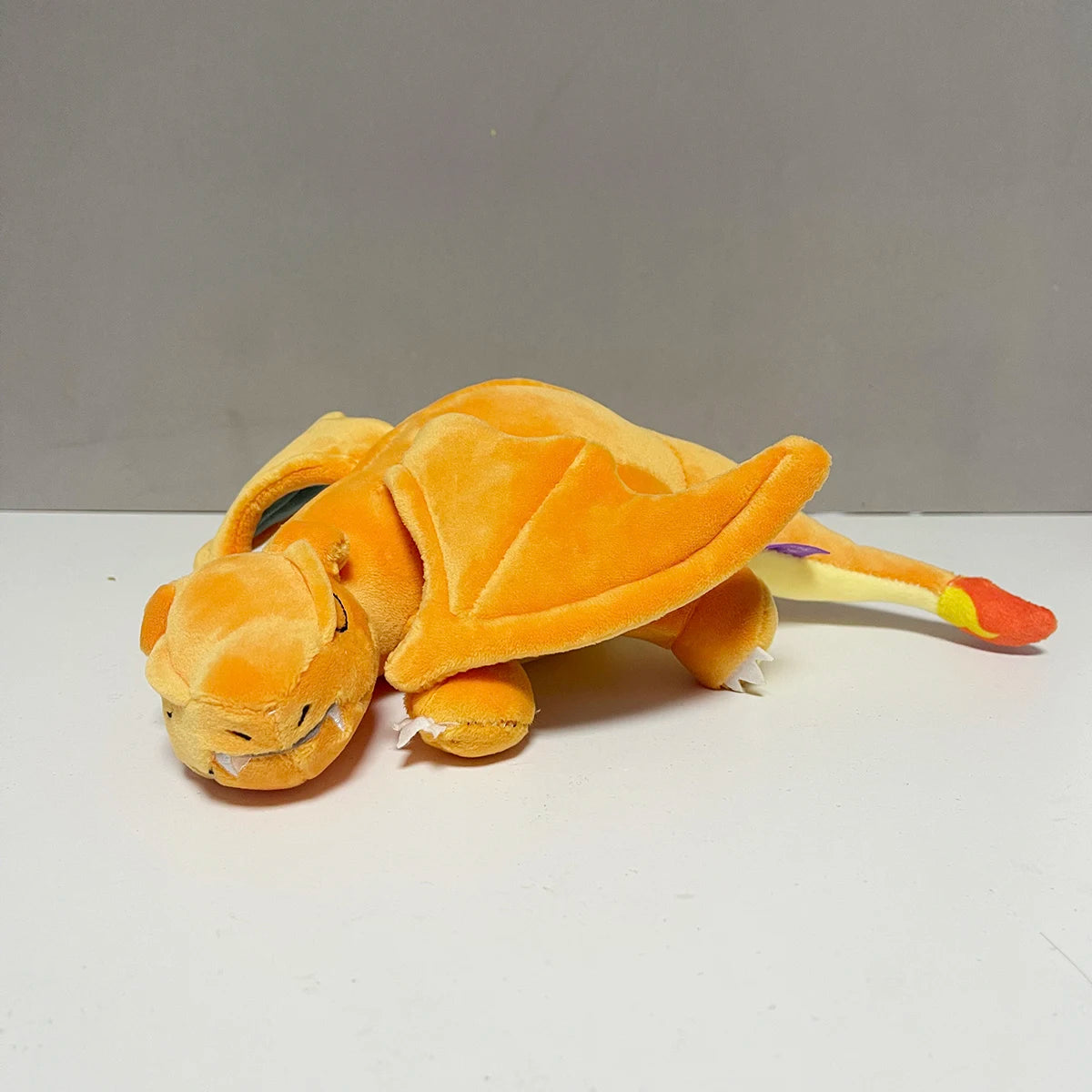 Anime Eeveelution Eevee Espeon Umbreon  Vaporeon Peluche Doll Sylveon Sprigatito Charizard Plush Toys Stuffed Plushies Doll Gift