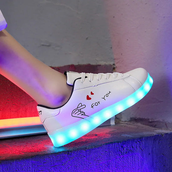Comemore 2022 Adult Unisex Womens Mens Kid Luminous Sneakers Glowing USB Charge Boys LED Colorful Light-up Shoes Girls Footwear SS69