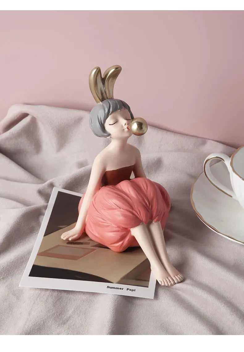 Bubble Gum Rabbit Girl Figurines, Modern Home Decoration,Party Decor, Sweet Gift for Girl,Lovely Room Ornaments,Birthday Present SS69