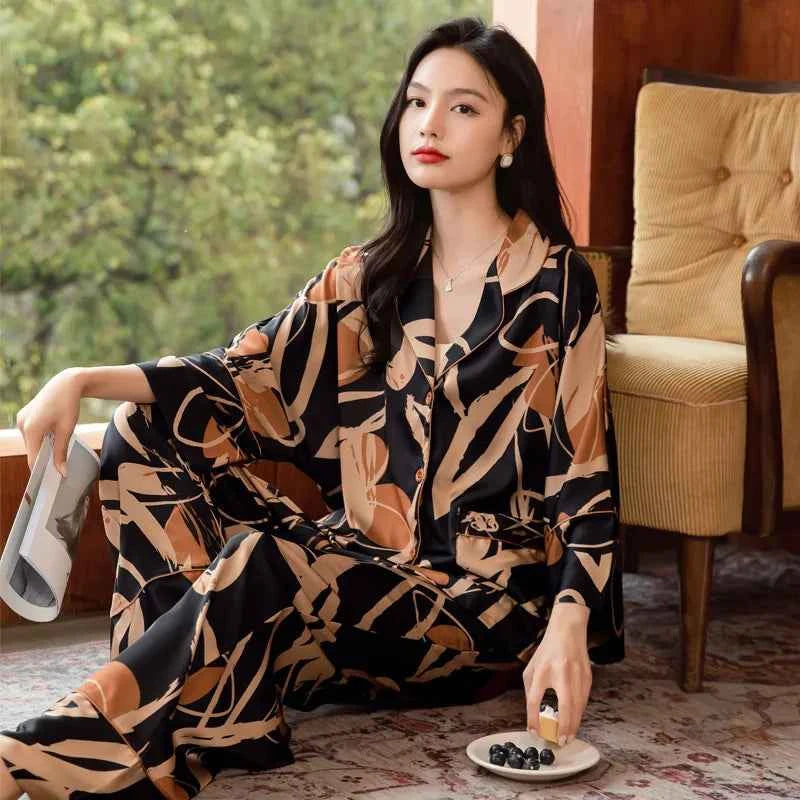 Premium Women's Ice Silk Pajama Set Lightweight Long Sleeve Loungewear Fashionable Silk Design Luxurious Comfort for Homewear