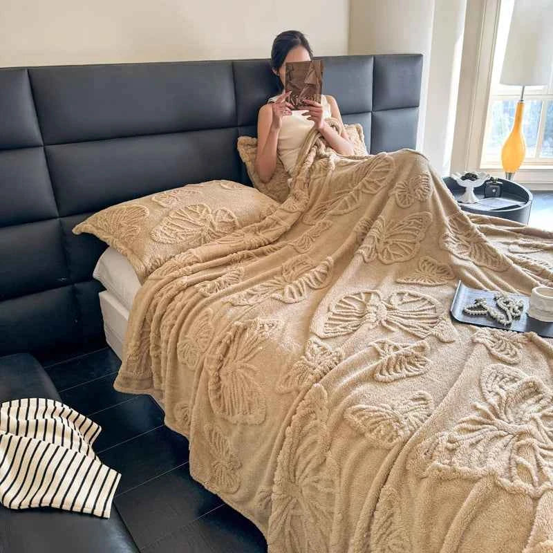 Coral Fleece Fabric Autumn Blanket with Exquisite 3D Butterflys Soft Comfortable Warm Winter Sofa Blankets Four Seasons Blanket