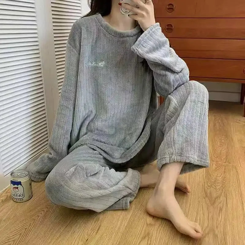 Women's Coral Fleece Pajama Set - Cozy Winter Loungewear