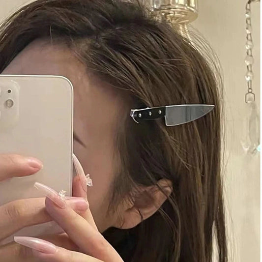 1/2pcs Creative New Gothic Emulation Knife Hair Clips Side Bangs Hairpin Funny Weird Knife Hairpins Women Girls Hair Accessories SS69