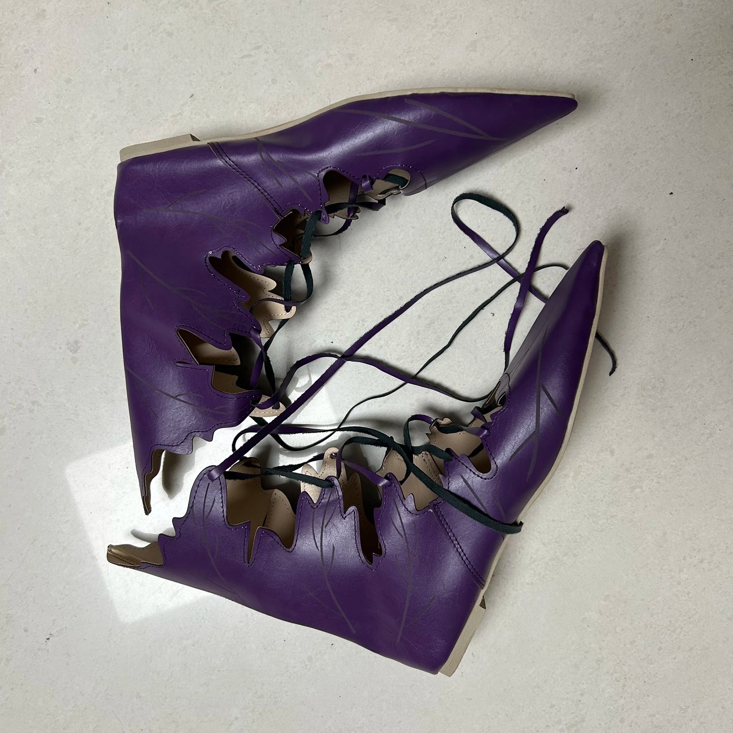 2026 Medieval Gothic Retro Elf Witch Leaves Lace Up Shoes For Women  Men Cosplay Costume Carnival Party Knight Boots Accessories