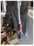 Mauroicardi Autumn Winter Oversized Extra Long Warm Thick Gray Wool & Blends Coat Women Loose Casual Fluffy Korean Fashion 2024