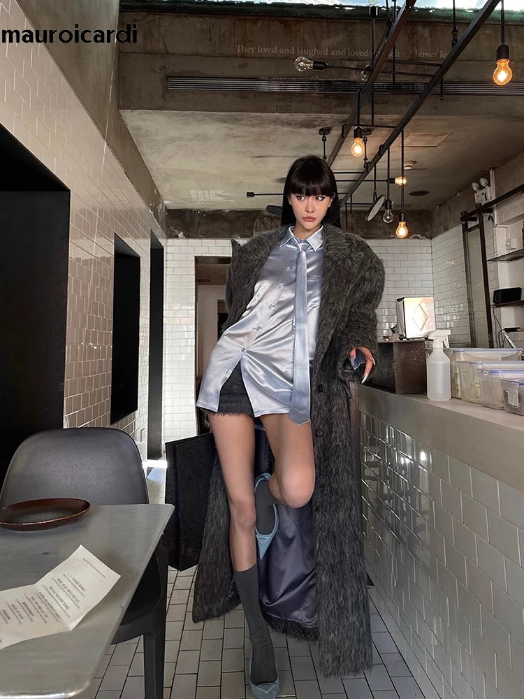 Mauroicardi Autumn Winter Oversized Extra Long Warm Thick Gray Wool & Blends Coat Women Loose Casual Fluffy Korean Fashion 2024