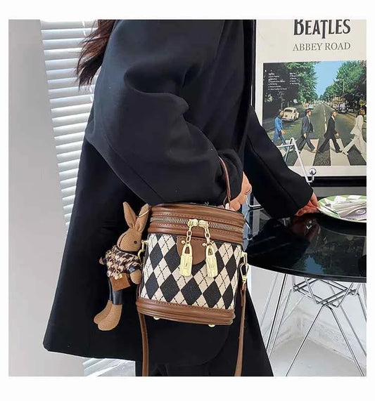 Women's Bag for Women Fashion Luxury Designer Zipper Small Handbags For Women Leather Bucket Shoulder Bag 2023 New Trend Pendant