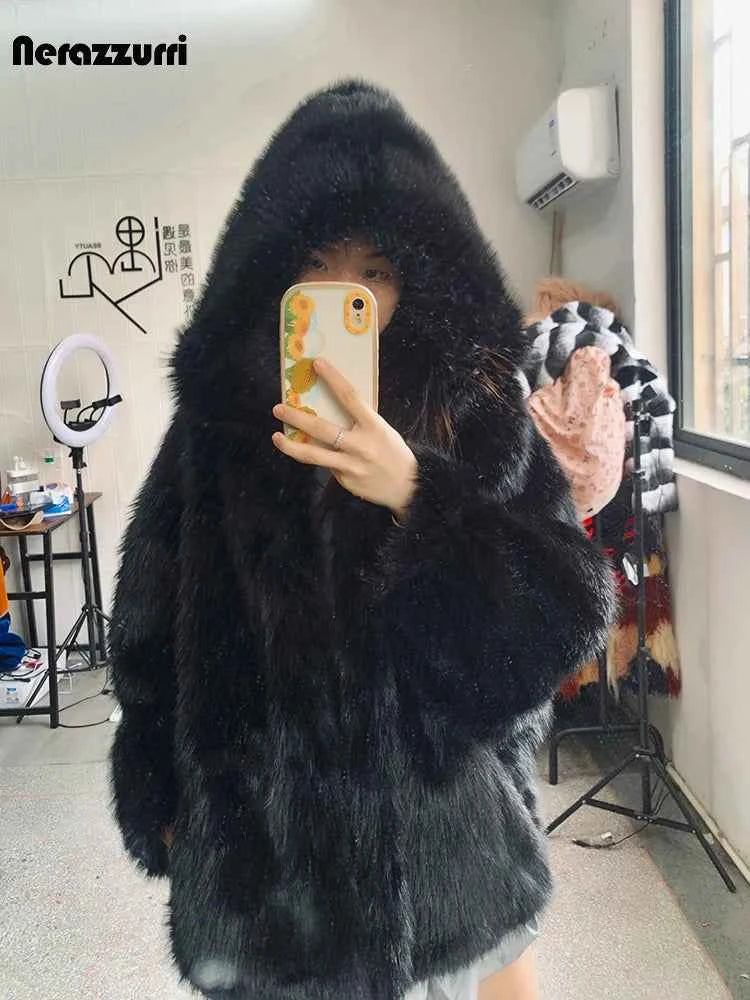 Nerazzurri Autumn Winter Oversized White Black Warm Shaggy Hairy Faux Fur Coat Women with Hood Loose Casual Fluffy Jacket 2023