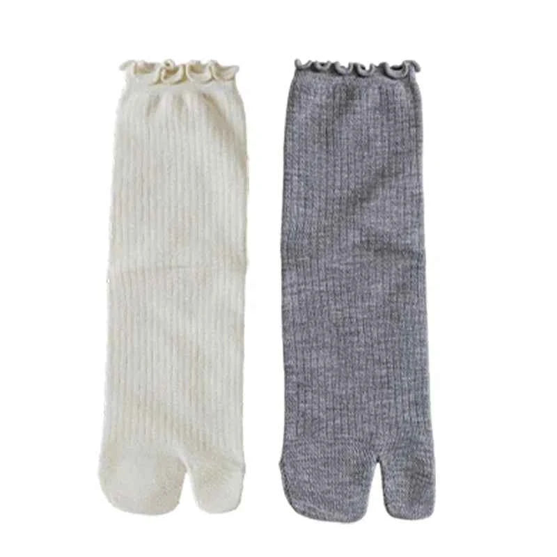 Japanese Ruffled Edge Cotton Split Toe Socks Solid Color Two-Toed Sock Unisex Harajuku Simple Tabi Socks High Elastic Hosiery