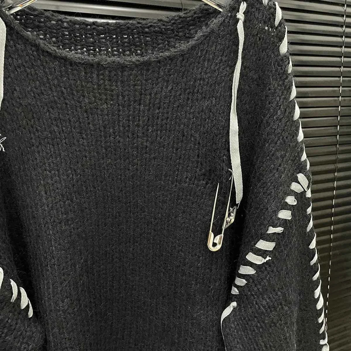 Loose Knitted Long Sleeve Crew Neck Pullover Sweater Fashionable Early Autumn New Style Wear Rope Pin Women's Top