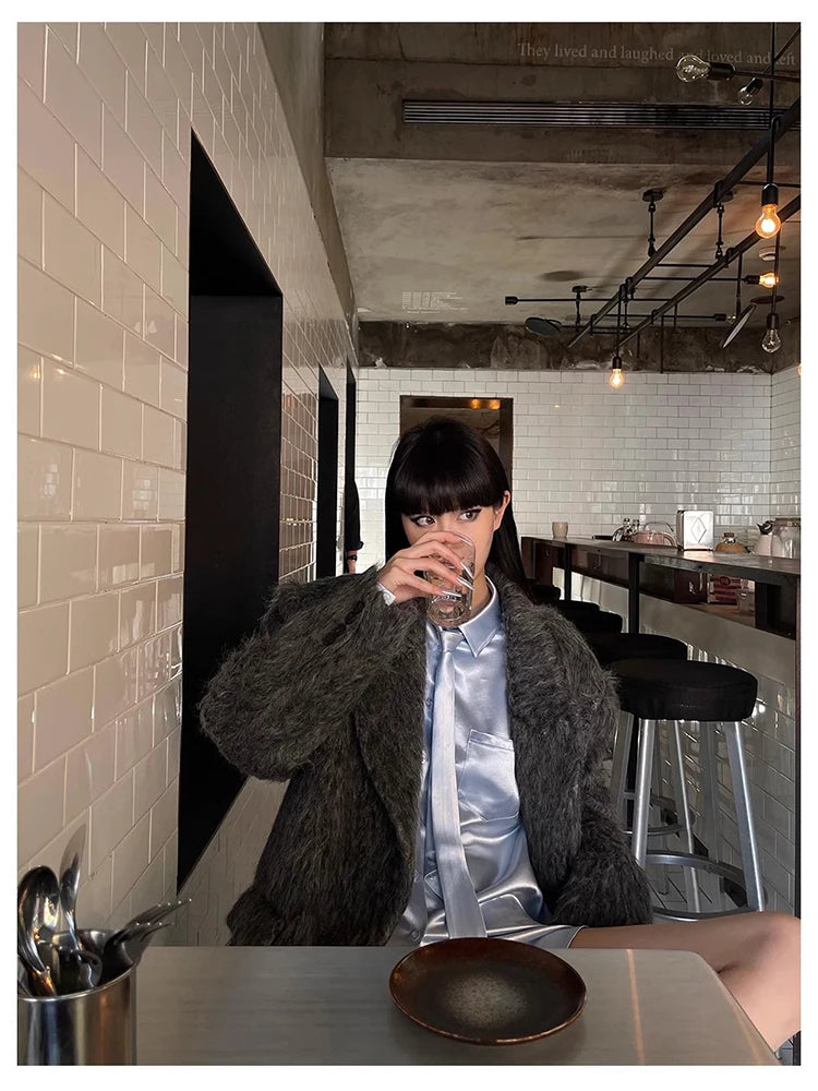 Mauroicardi Autumn Winter Oversized Extra Long Warm Thick Gray Wool & Blends Coat Women Loose Casual Fluffy Korean Fashion 2024