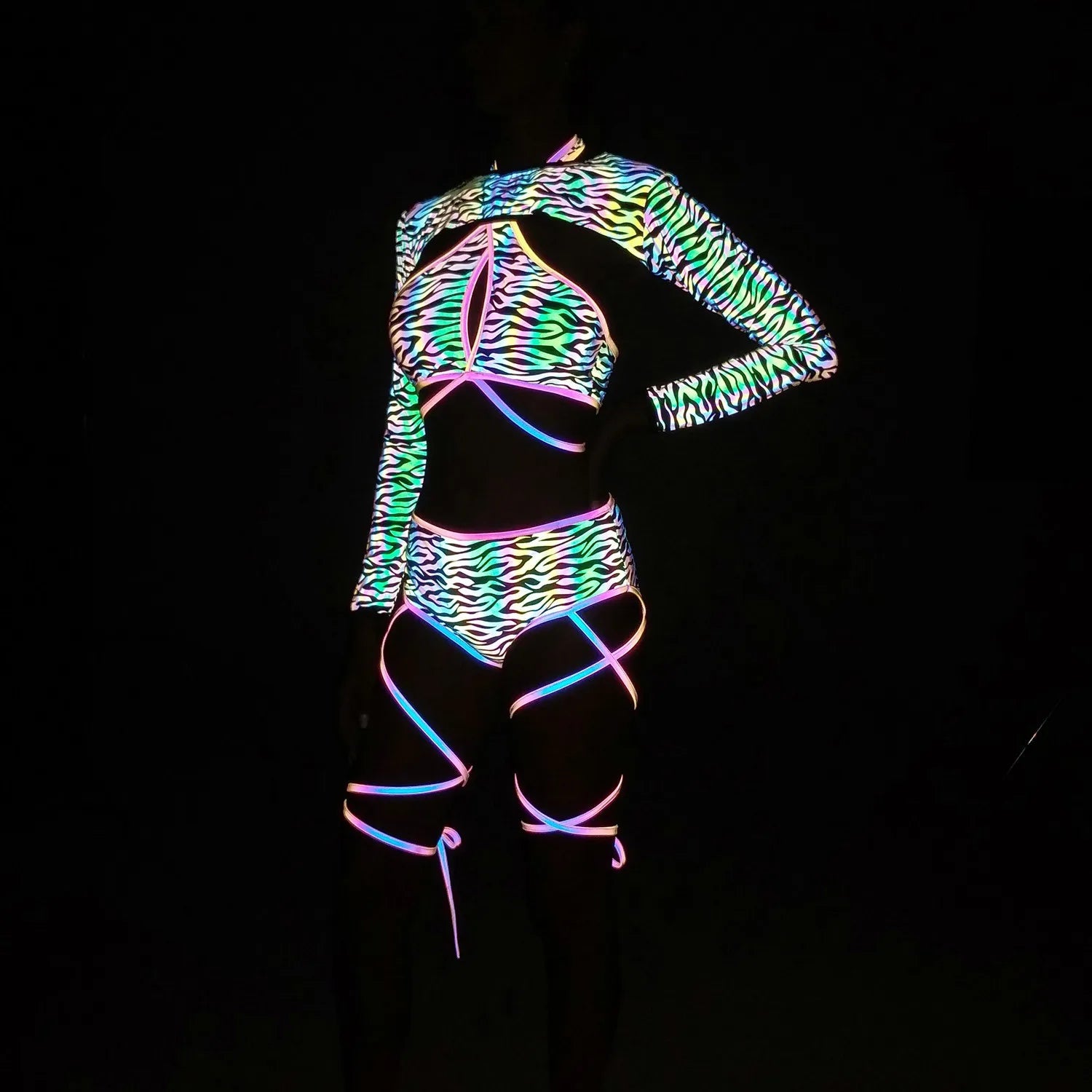 Harajuku Fashion Women Colorful Reflective Set Bandage Shorts+Bra+Crop Top Techwear Clothing Conjuntos Curtos SS69