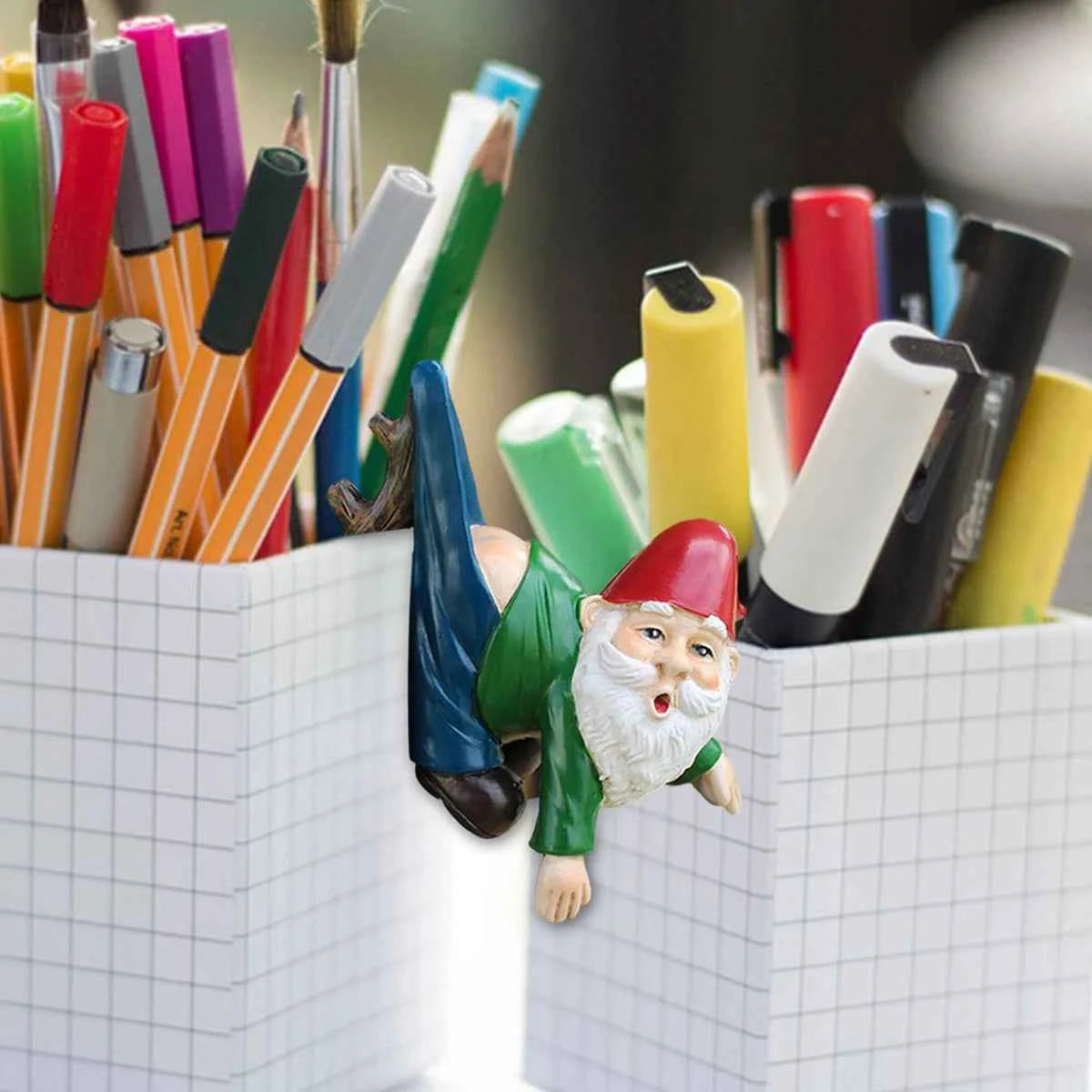 1pcs funny dwarves, dwarves with pants hanging branches, fun flowerpot pendants, resin crafts