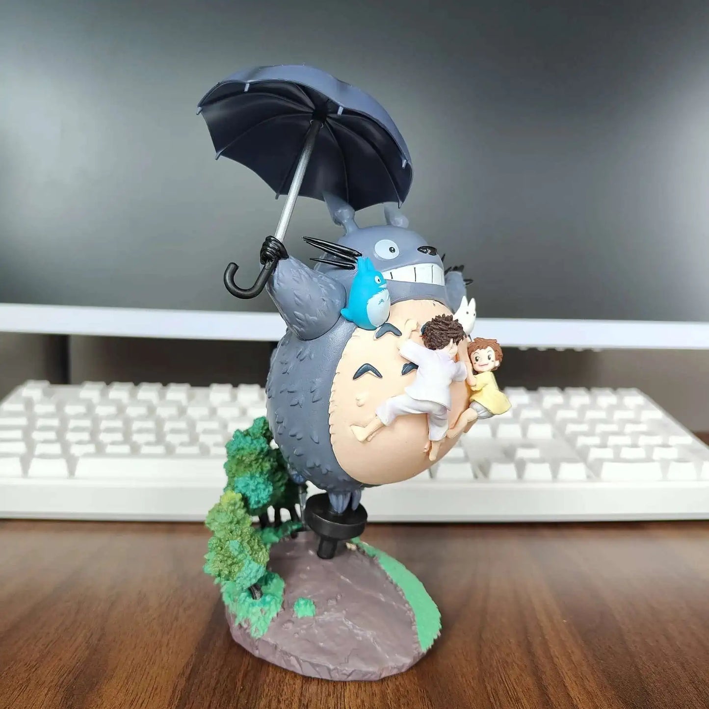 Bandai My Neighbor Totoro PVC Anime Figure 19cm Desk Statue Model