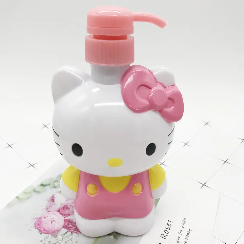 500ML Sanrio Hello Kitty Squeeze Bottle Shower Gel Hand Sanitizer Dish Soap Liquid Cute Cartoon Girl Heart High Capacity Bottled SS69