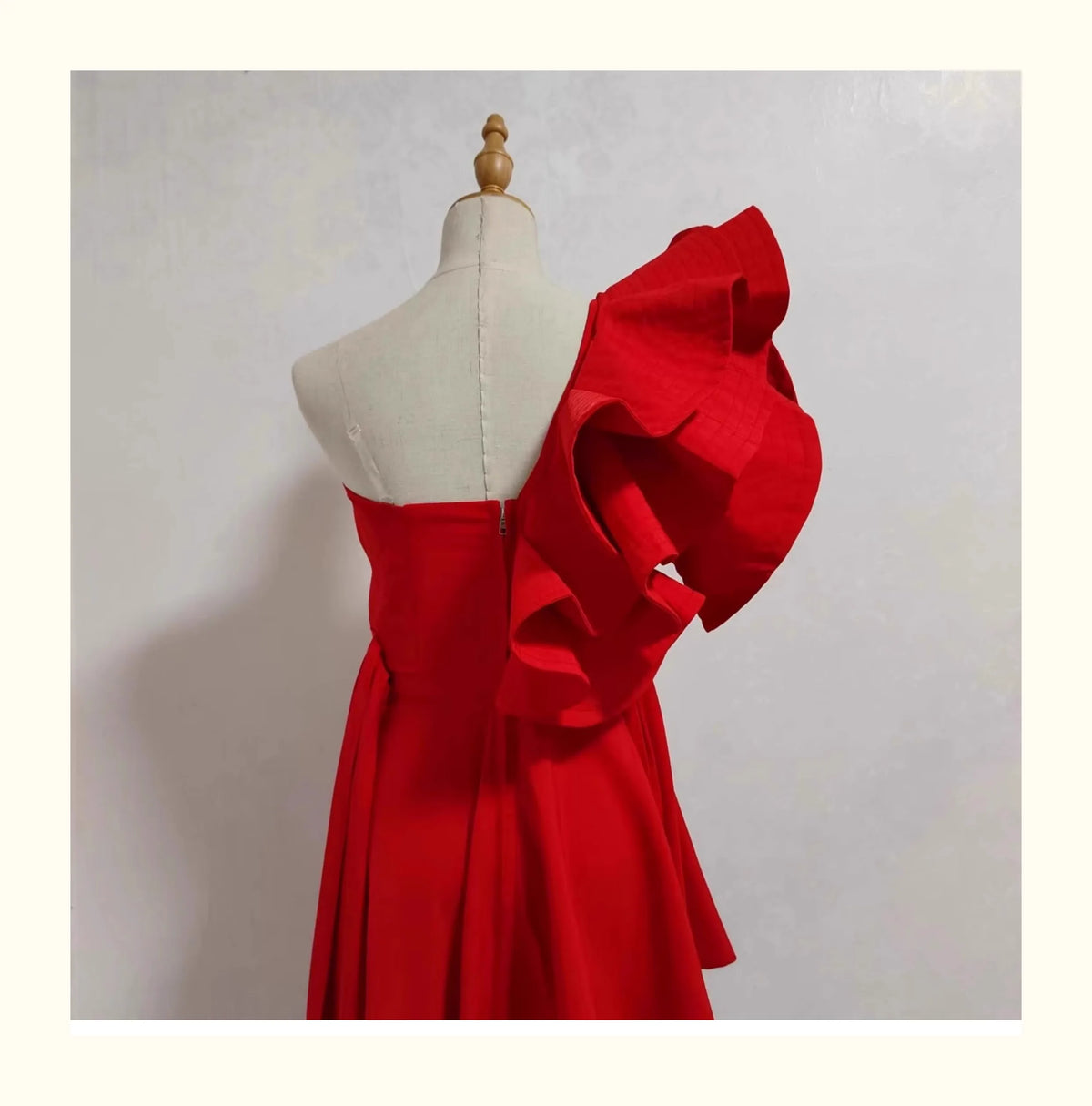 Jennie Stage Red Dress Cosplay Costume for Women