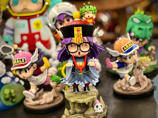 24cm arale Anime Figure arale figures IQ doctor arale cute pvc statue Collectible Model doll desk Decoration birthday Gifts Toys SS69