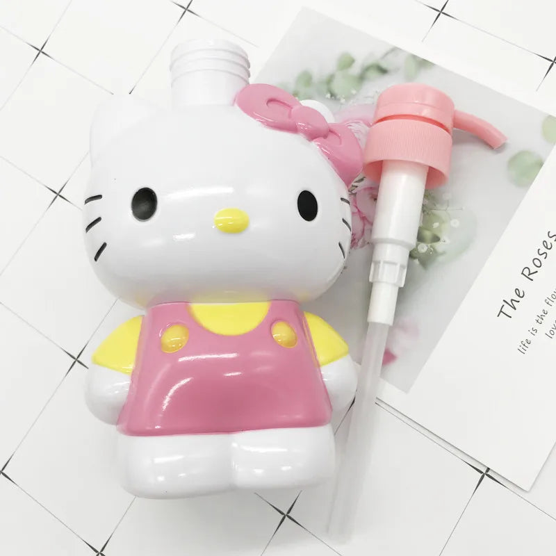 500ML Sanrio Hello Kitty Squeeze Bottle Shower Gel Hand Sanitizer Dish Soap Liquid Cute Cartoon Girl Heart High Capacity Bottled SS69