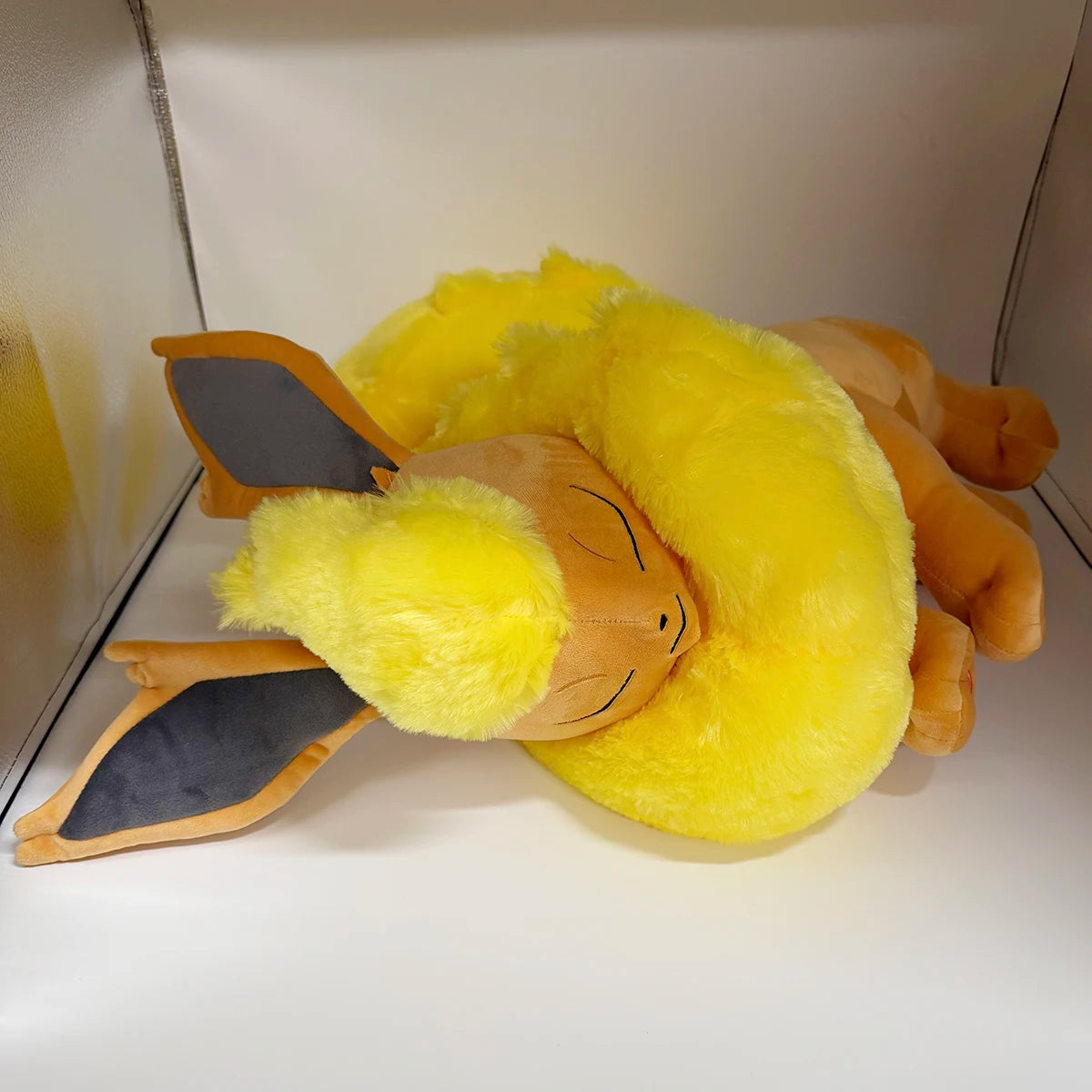 Anime Eeveelution Eevee Espeon Umbreon  Vaporeon Peluche Doll Sylveon Sprigatito Charizard Plush Toys Stuffed Plushies Doll Gift