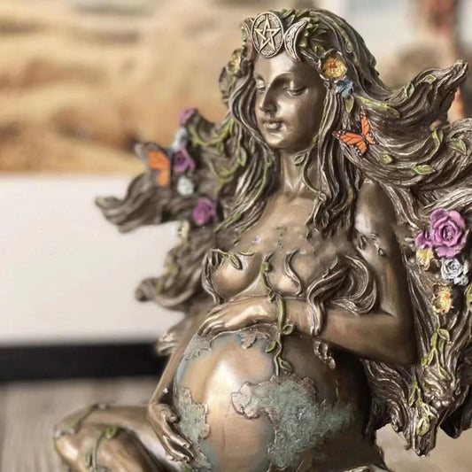 Earth Mother Gaia Statue Figurine Butterfly Garden Decorative Ornaments Resin Moon Goddess Sculpture Decoration SS69