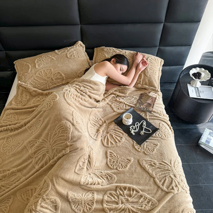 Coral Fleece Fabric Autumn Blanket with Exquisite 3D Butterflys Soft Comfortable Warm Winter Sofa Blankets Four Seasons Blanket