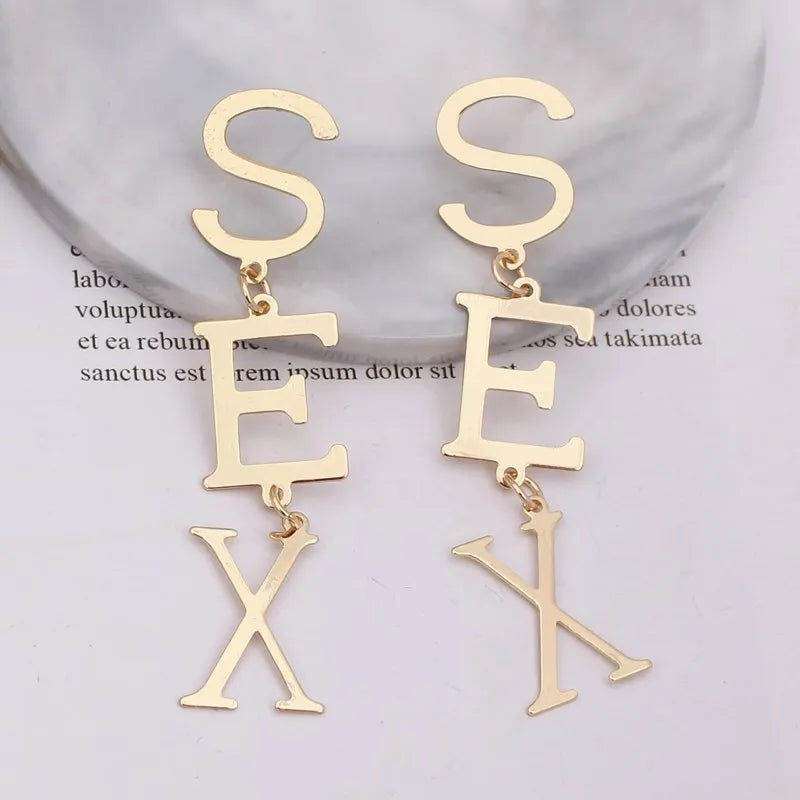 Punk Letter SEX Shape Dangle Earrings for Women Vintage European Metal Drop Earrings Golden Silver Color Black Red Green Jewelry SS69