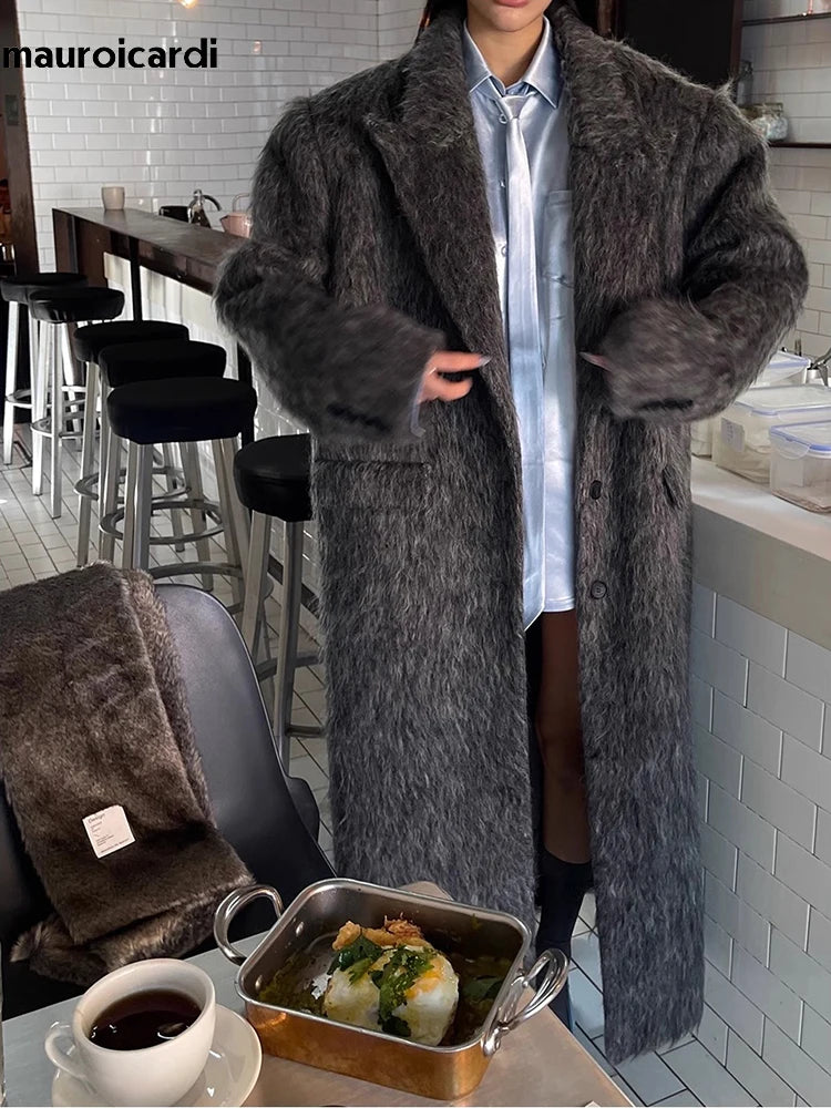 Mauroicardi Autumn Winter Oversized Extra Long Warm Thick Gray Wool & Blends Coat Women Loose Casual Fluffy Korean Fashion 2024