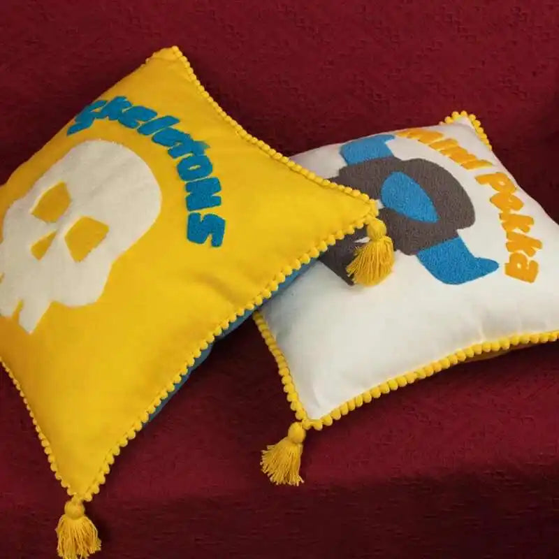 100% Original Royal War Genuine Pillow Mini Pickup Skull Spot Official Genuine Game Doll Doll Bed Decoration Collection SS69