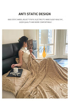Coral Fleece Blanket with 3D Butterfly Pattern - Soft & Warm