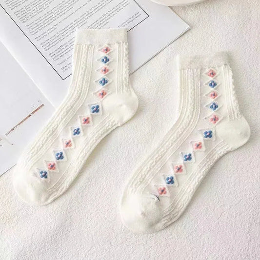 Fashion Harajuku Retro Floral Vintage Socks Woman Novelty Ethnic Elegant Cotton Casual Breathable Ladies Girls Dress Sox Autumn SS69 8.69 LYYZ2H1 / 35 - 40