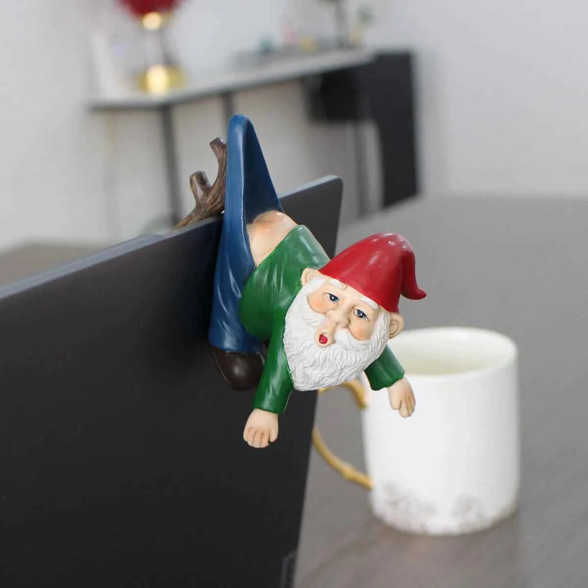 1pcs funny dwarves, dwarves with pants hanging branches, fun flowerpot pendants, resin crafts