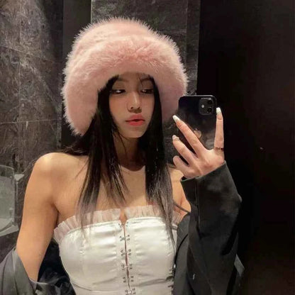 2025 Fluffy Faux Fur Bucket Hats Women Rabbit Fur Warm Thick Plush Winter Hat Lady Fashion Luxury Panama Furry Fisherman Cap Y2k