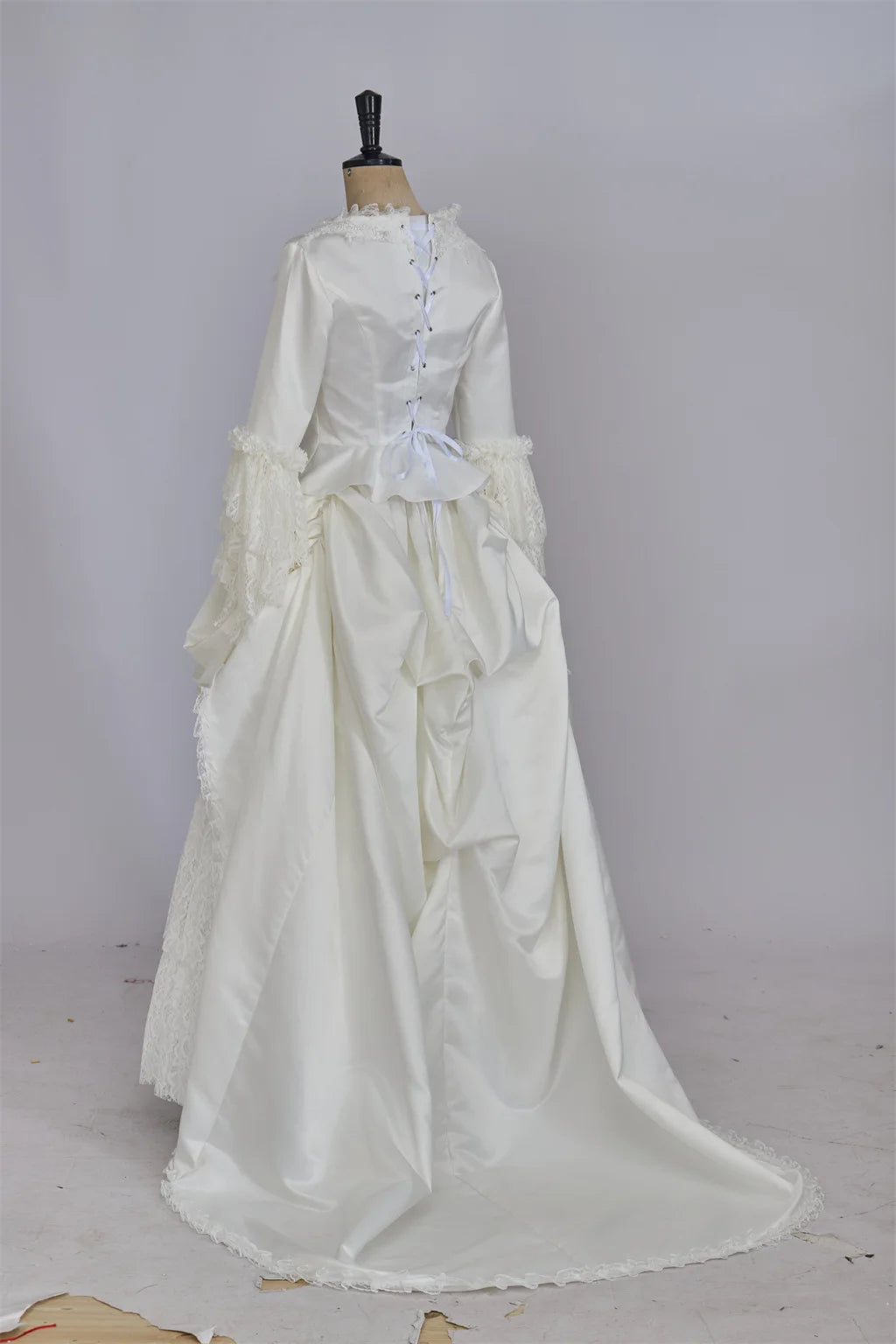 Musical The Phantom of The Opera Christine Daae Cosplay costume Victorian white Bridal Dress Masquarade Dress Gown custom made