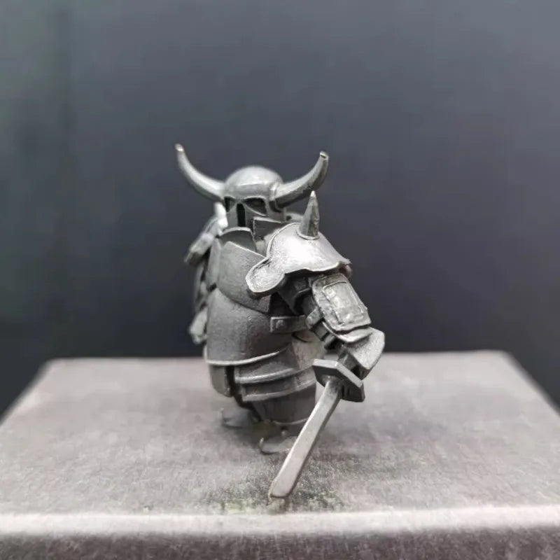 Brass Make Old Hog Rider Action Figures Miniature Ornament Accessories Super Knight Mini Desktop Car Interior Model Figurine SS69