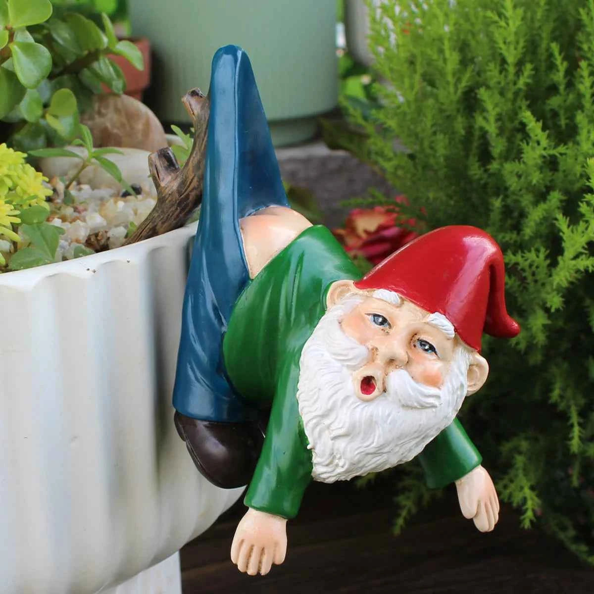 1pcs funny dwarves, dwarves with pants hanging branches, fun flowerpot pendants, resin crafts