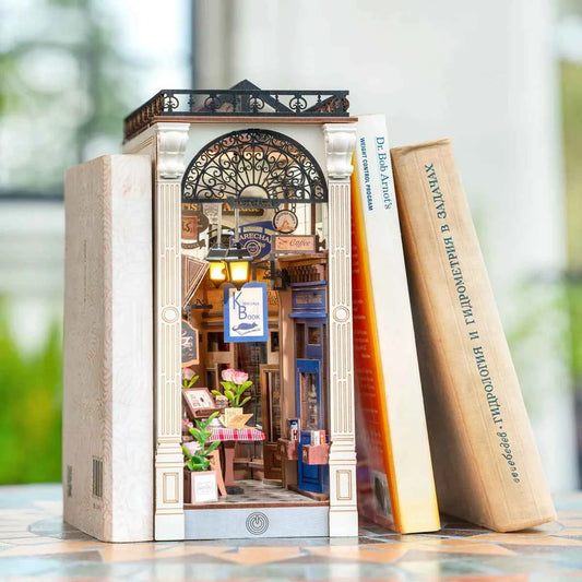 Robotime Rolife Maquetas Book Nooks Sets for Home Bookshelf Decoration Pre-colored Easy assembly Arcade Dating DIY Kits