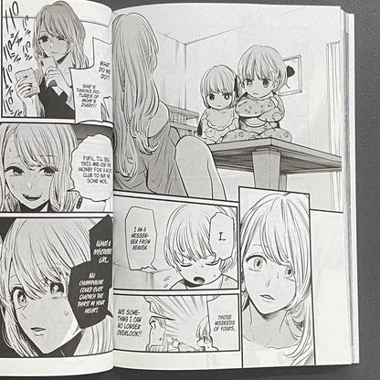 Japanese manga Oshi No Ko Volume 1 fantasy suspense English version youth idol comic book SS69