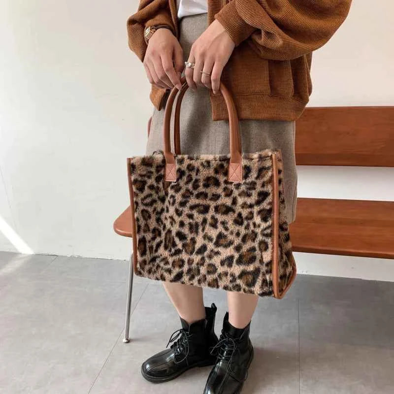 Winter Faux Fur ,Leopard Print Designer Shopper Totes, Fashion Soft Plush Women Shoulder Bags, Large Capacity Handbags and Purse