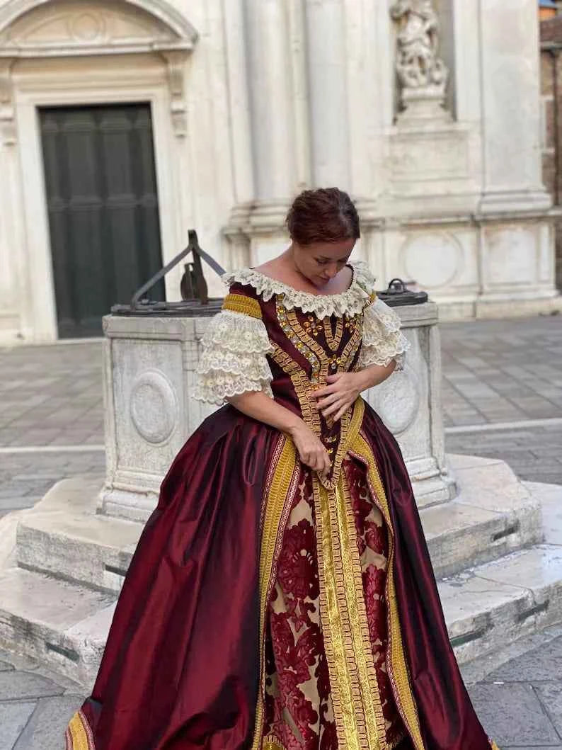 Italian Renaissance Borgia Costume 17th Century Gorgeous Baroque Queen Red Wedding Dress Tudor Elizabethan Duchess Ball Gown