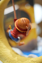 Bandai One Piece Luffy Magnetic Moon Lamp