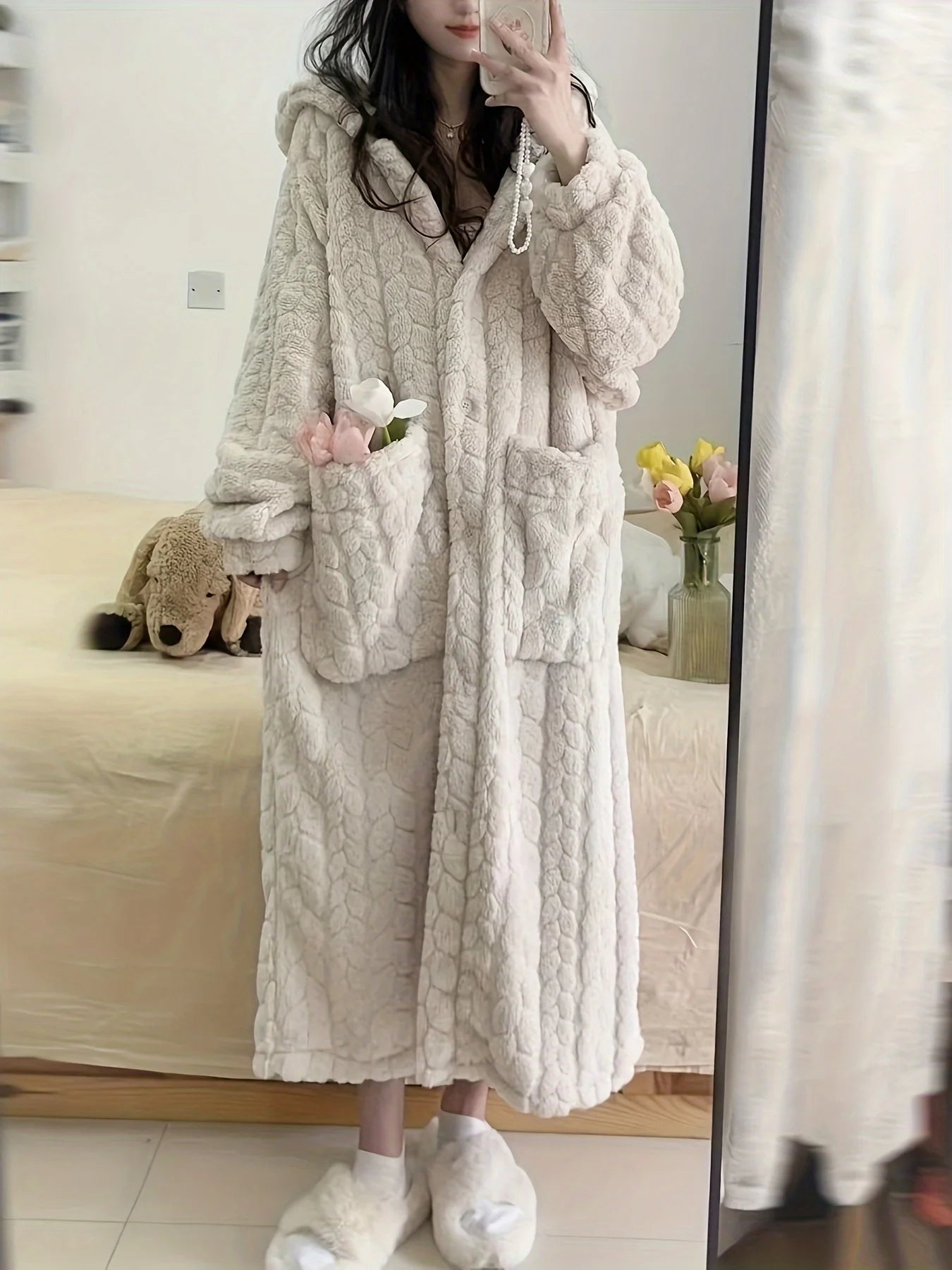 Coral velvet jacquard pajamas for women, winterized and thick, warm, flannel, autumn and winter robe